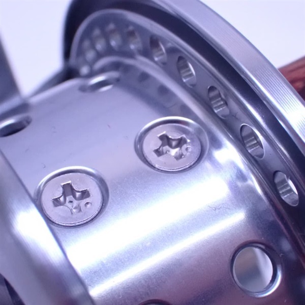 ０７鱗夕彩エスプラティ６７